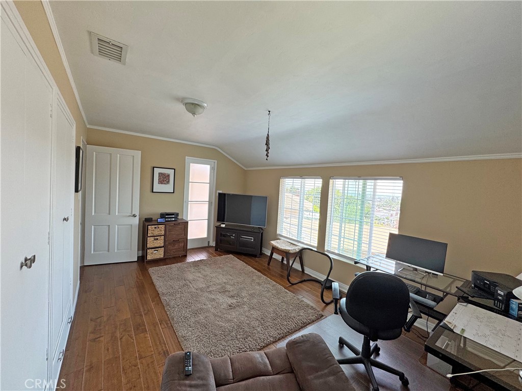 5643 Panorama Drive