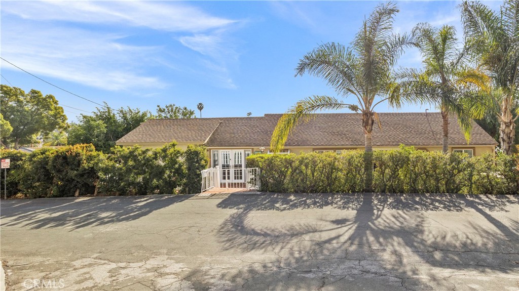 5643 Panorama Drive