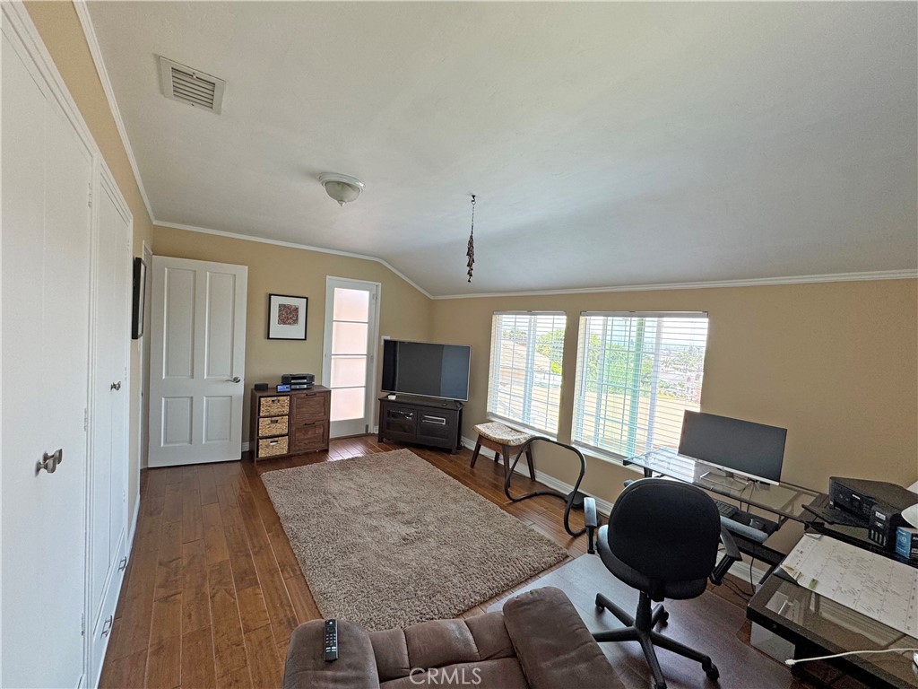 5643 Panorama Drive