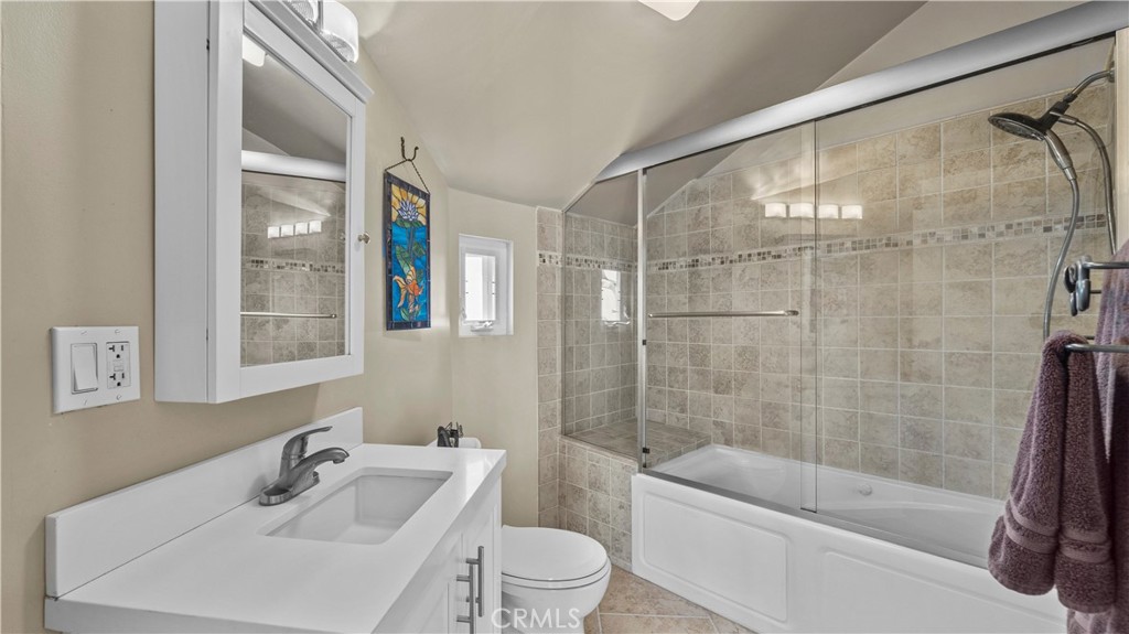 5643 Panorama Drive