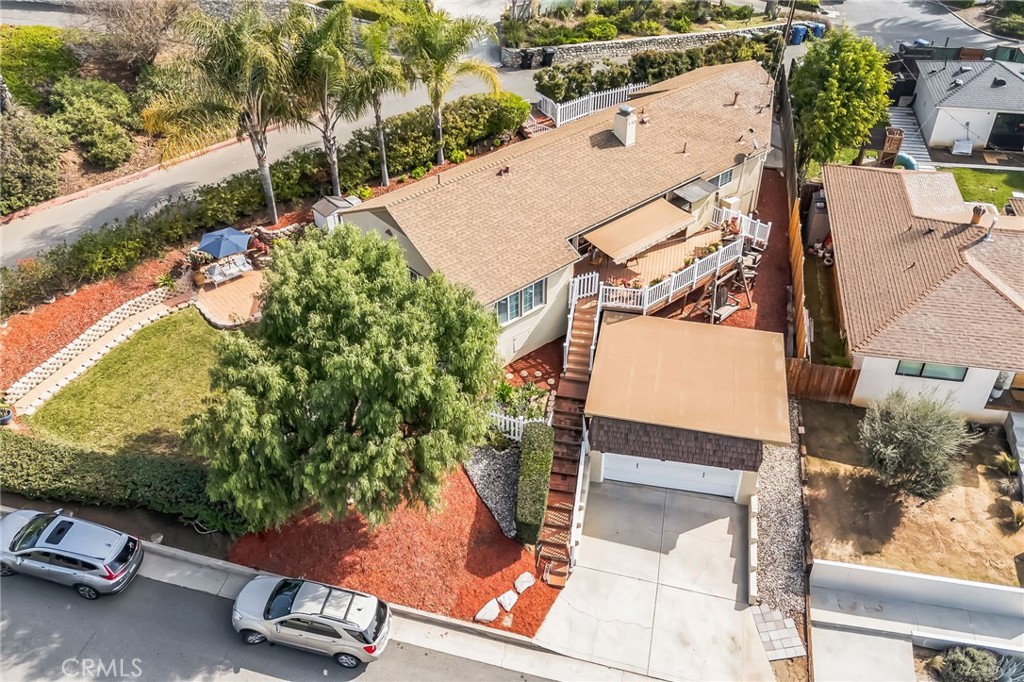 5643 Panorama Drive