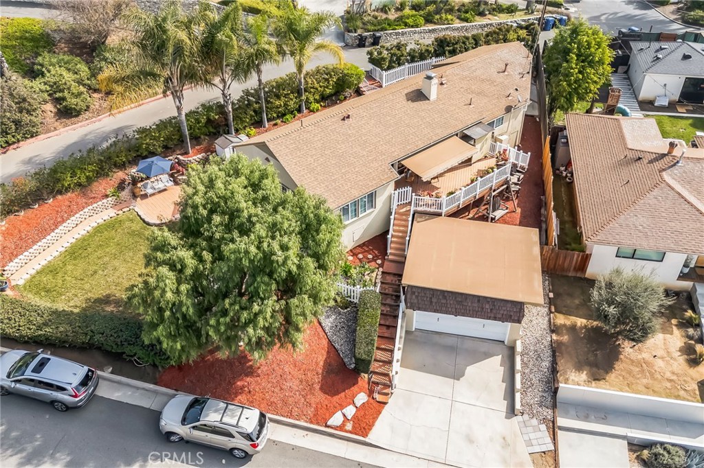 5643 Panorama Drive