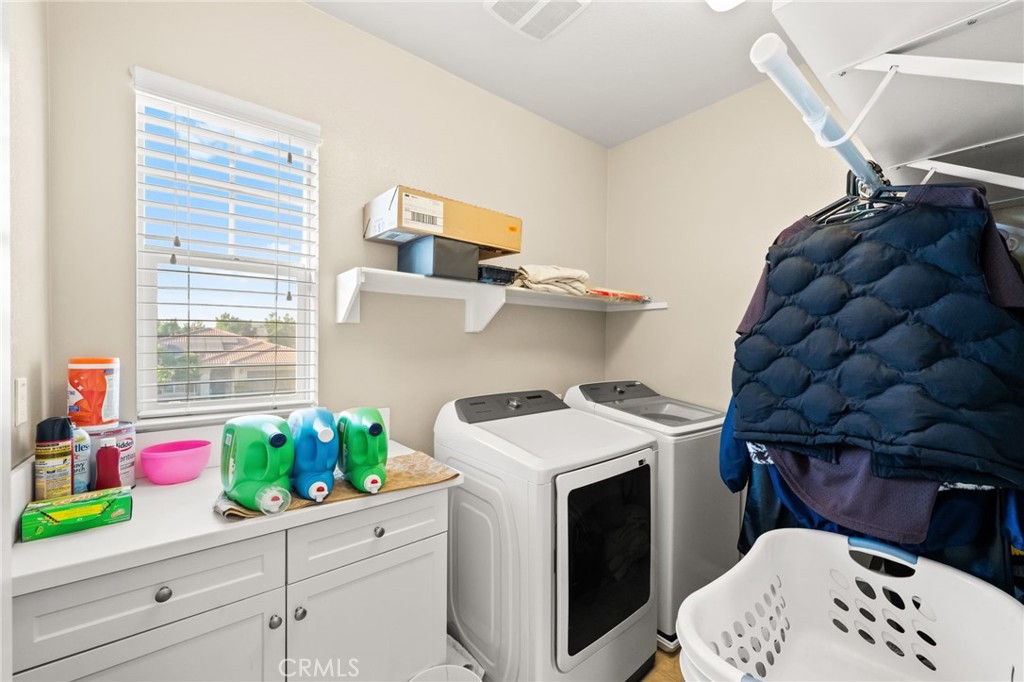 29831 Boathouse Cove