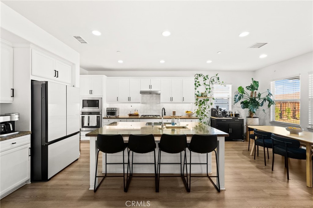 29831 Boathouse Cove