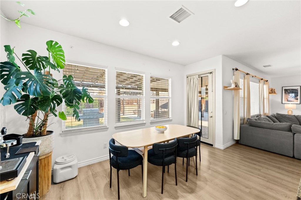 29831 Boathouse Cove