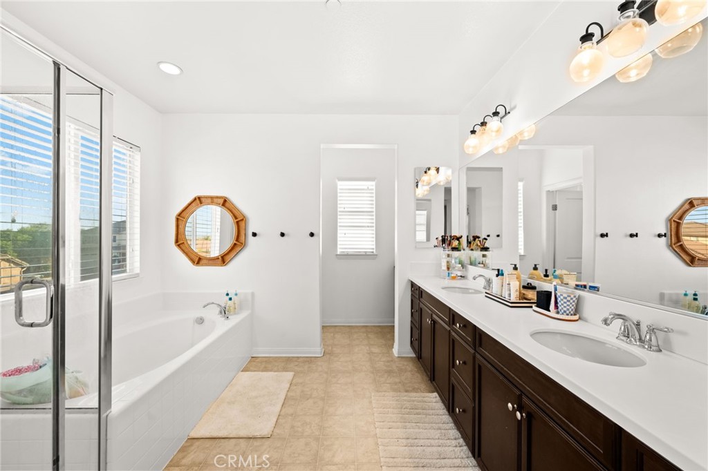 29831 Boathouse Cove