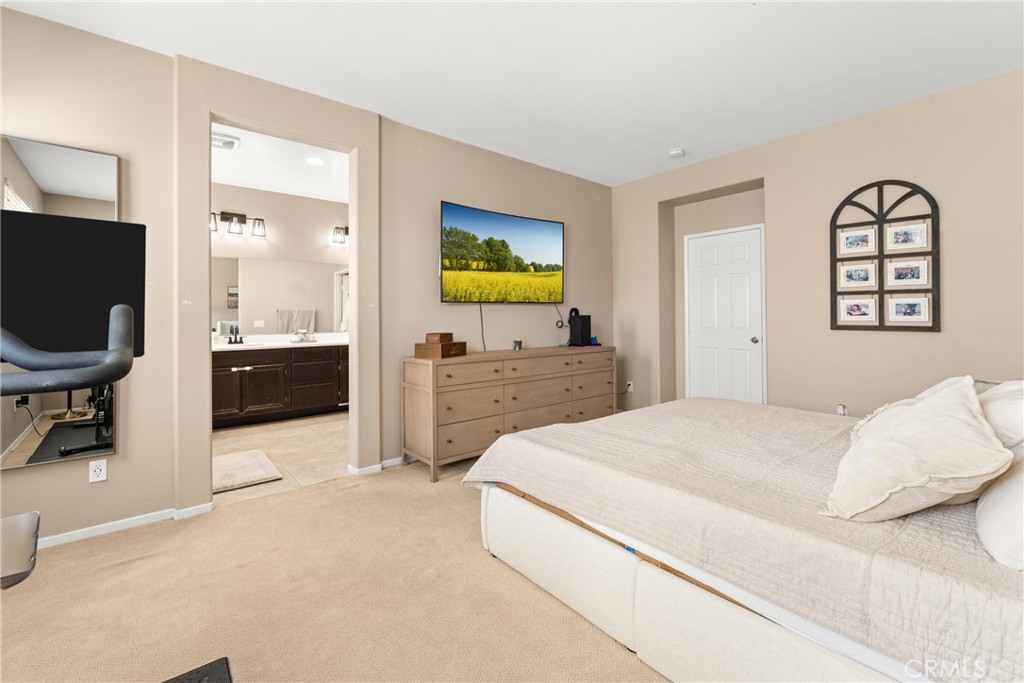 1474 De La Vina Street