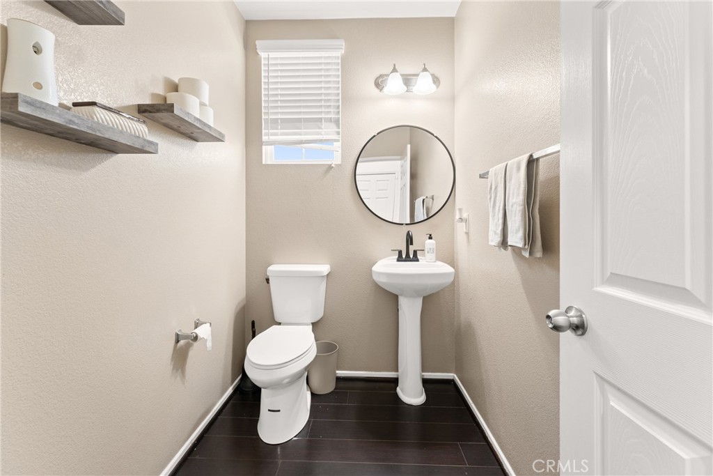 1474 De La Vina Street