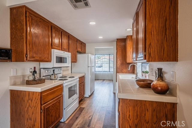 3019 W Fruitvale Avenue