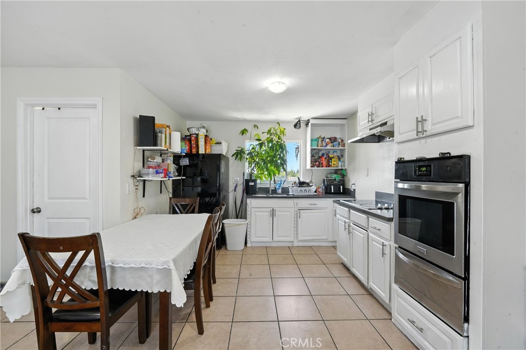 711 E 118th Street