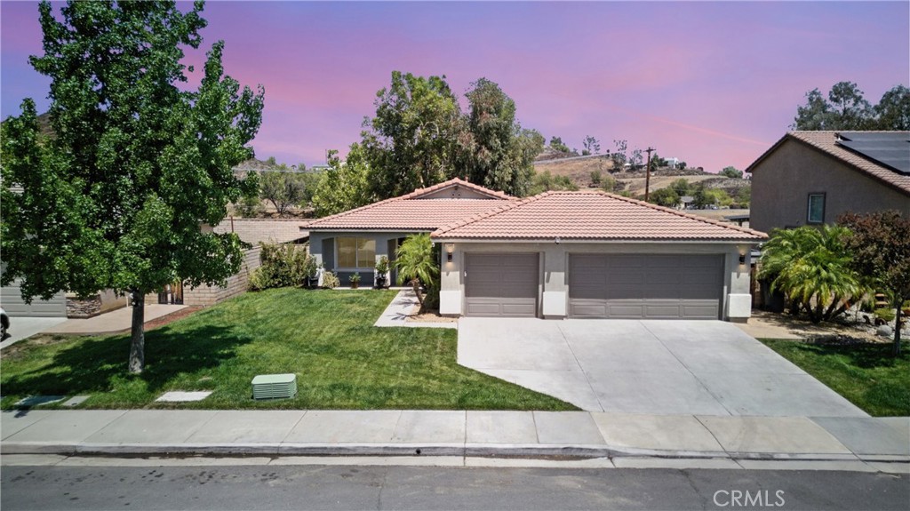 23885 Cheyenne Canyon Drive