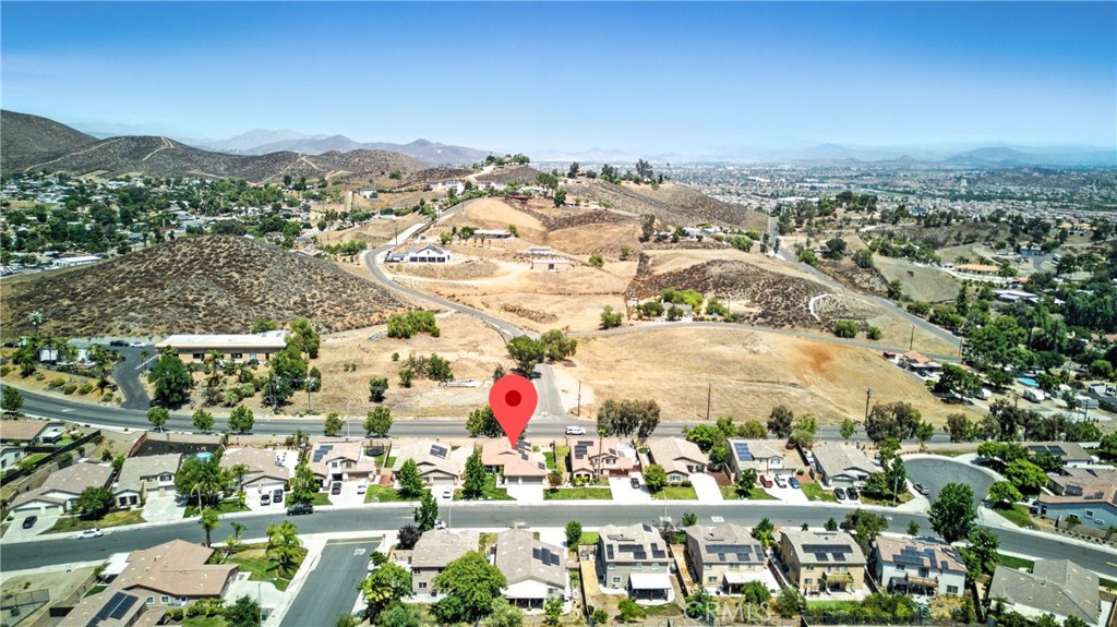 23885 Cheyenne Canyon Drive