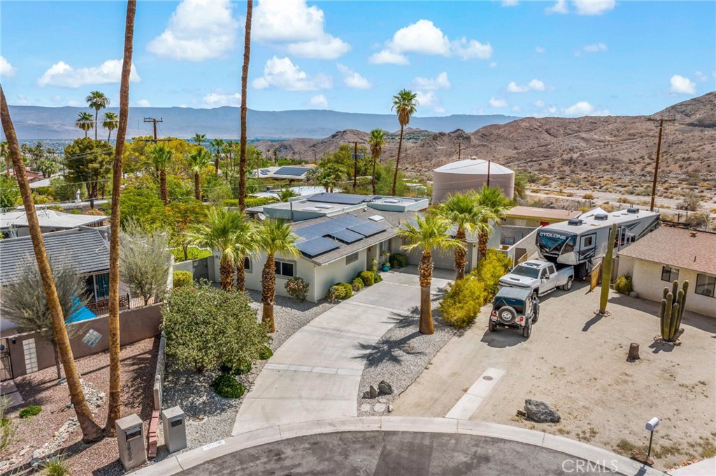 39004 Knoll View Circle