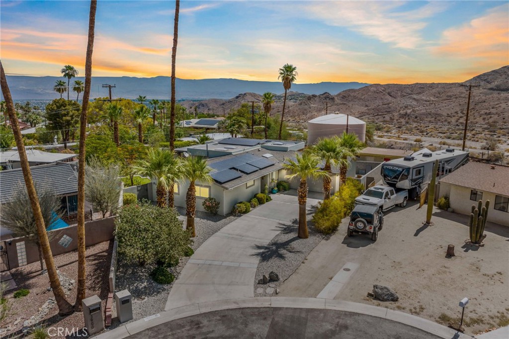 39004 Knoll View Circle