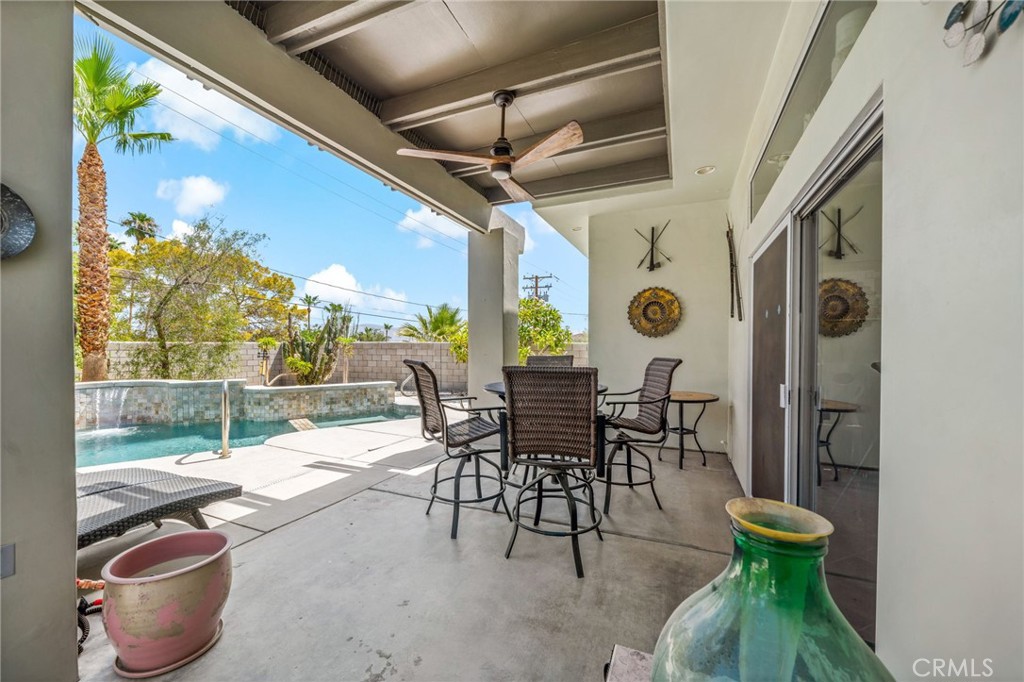 39004 Knoll View Circle