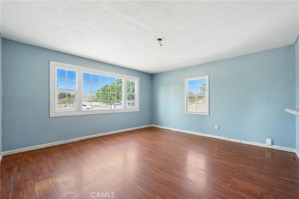 1271 W 19th Street