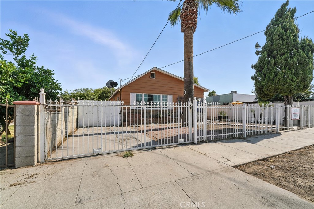 1271 W 19th Street