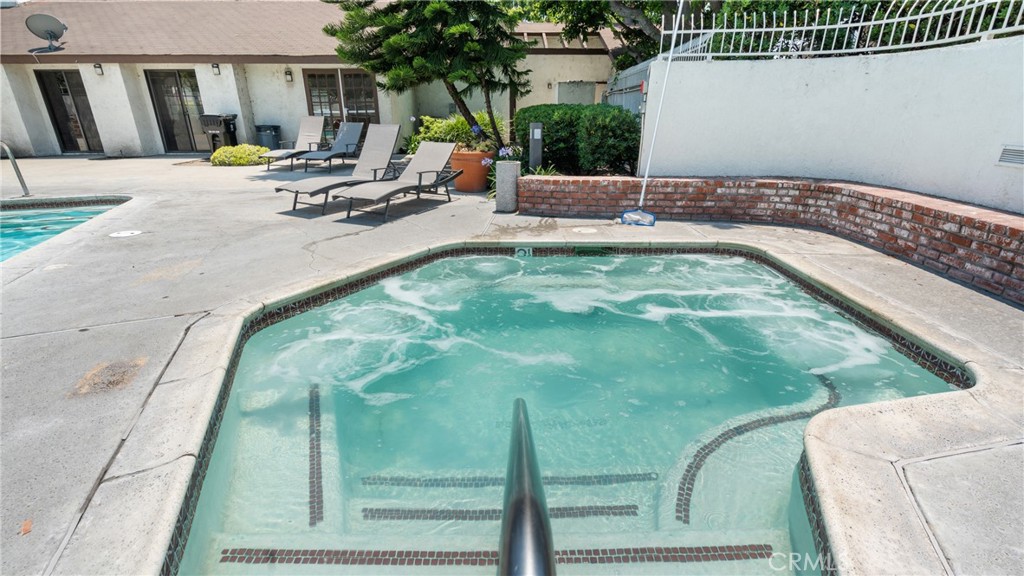 13115 Sunnybrook Circle 101