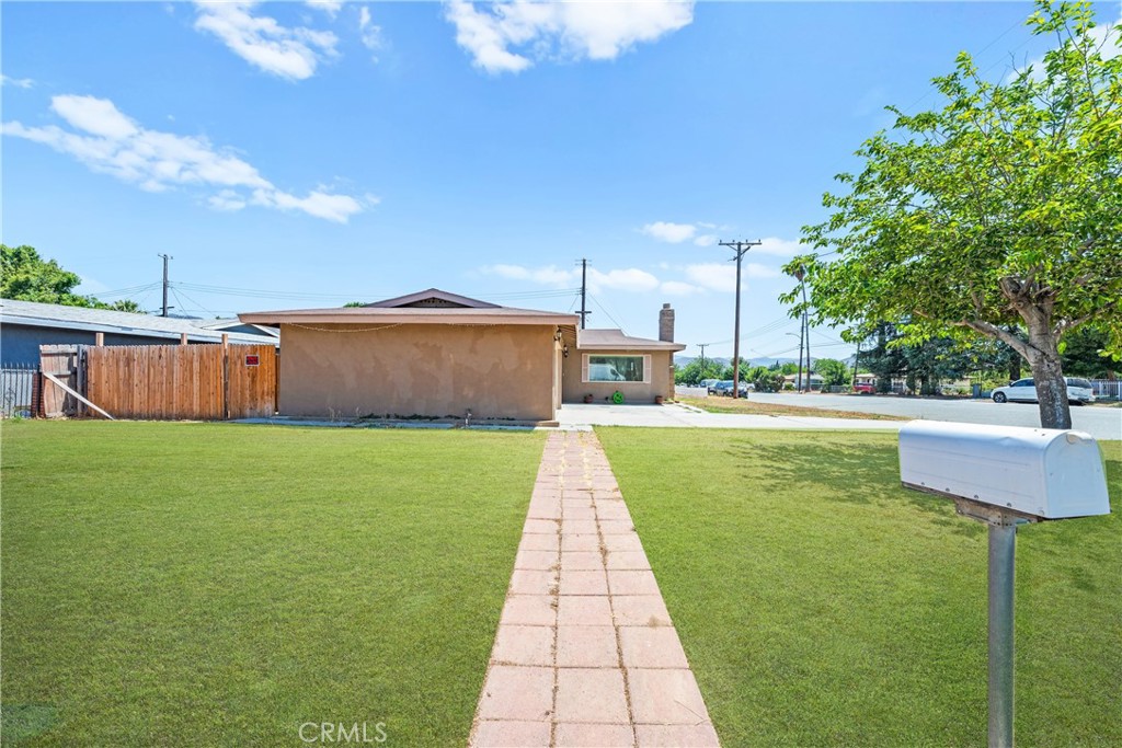 2174 W Monroe Street