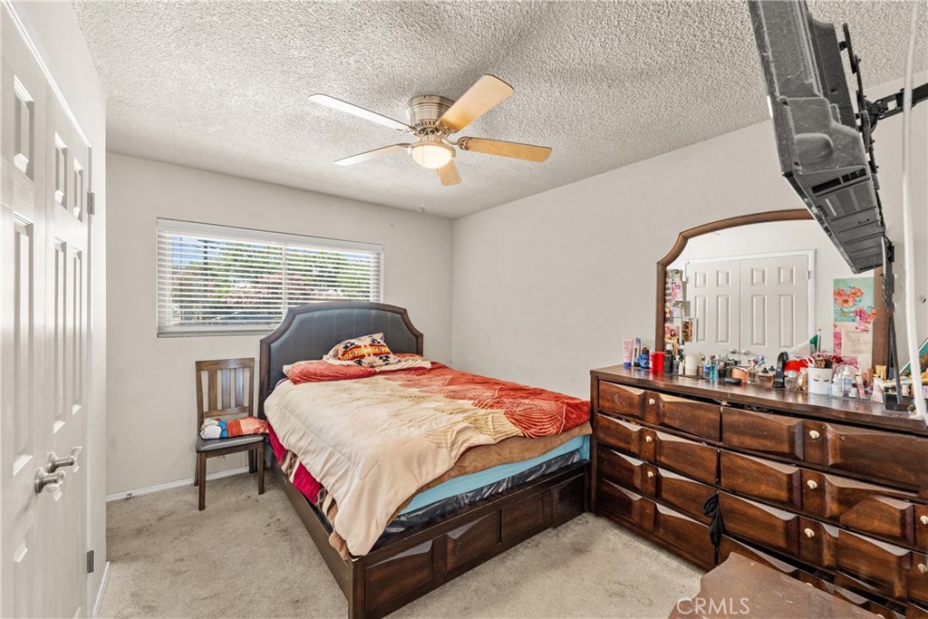 2174 W Monroe Street