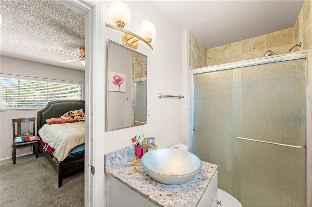 2174 W Monroe Street