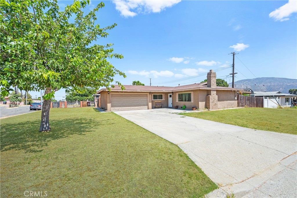 2174 W Monroe Street