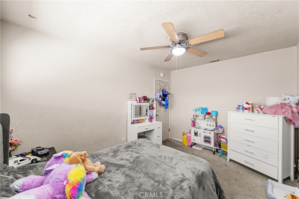 2174 W Monroe Street