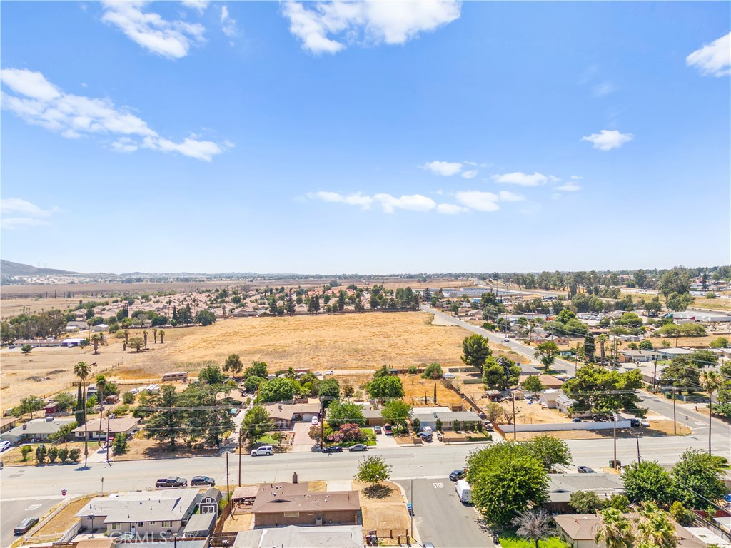 2174 W Monroe Street