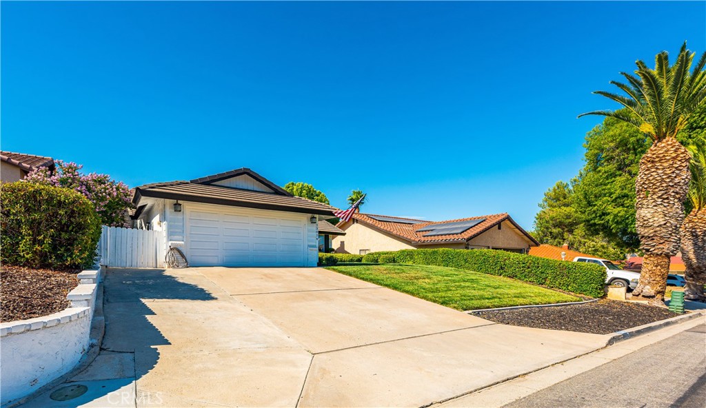 23028 Canyon Lake Drive N