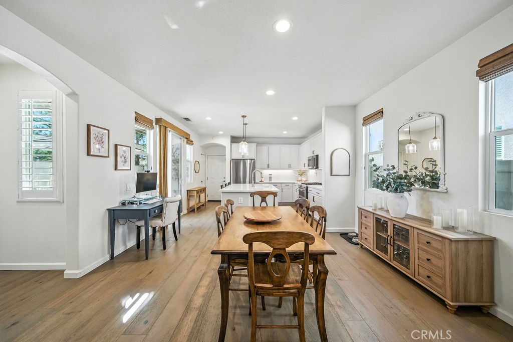 35724 Kittentails Lane