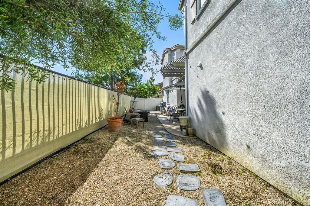 35724 Kittentails Lane