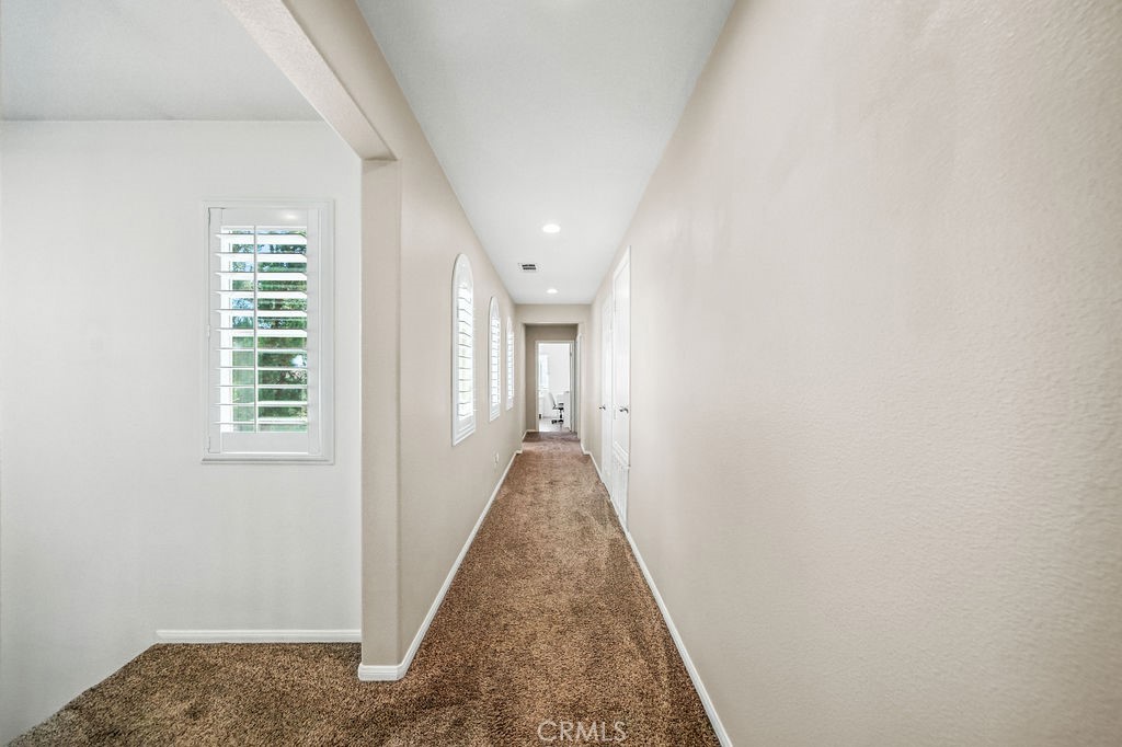 35724 Kittentails Lane