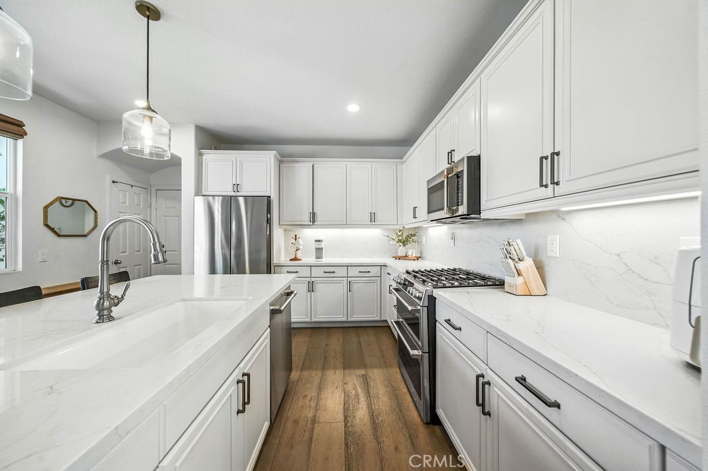 35724 Kittentails Lane