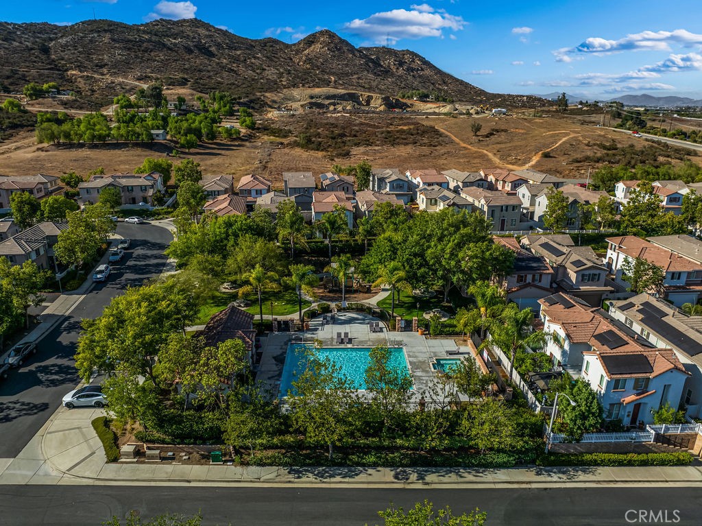 35724 Kittentails Lane