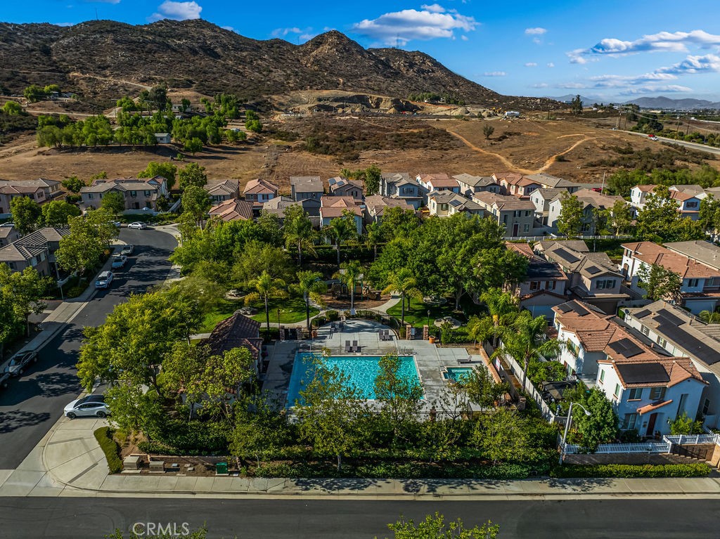 35724 Kittentails Lane