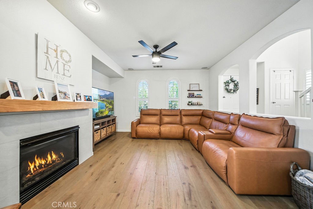 35724 Kittentails Lane