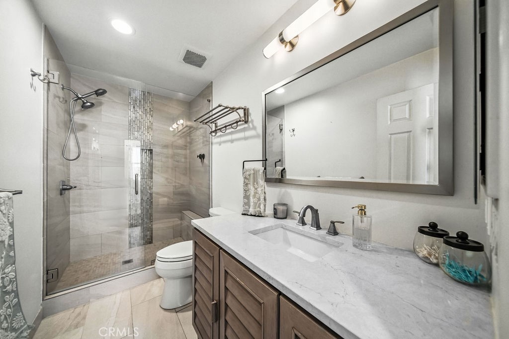 35724 Kittentails Lane