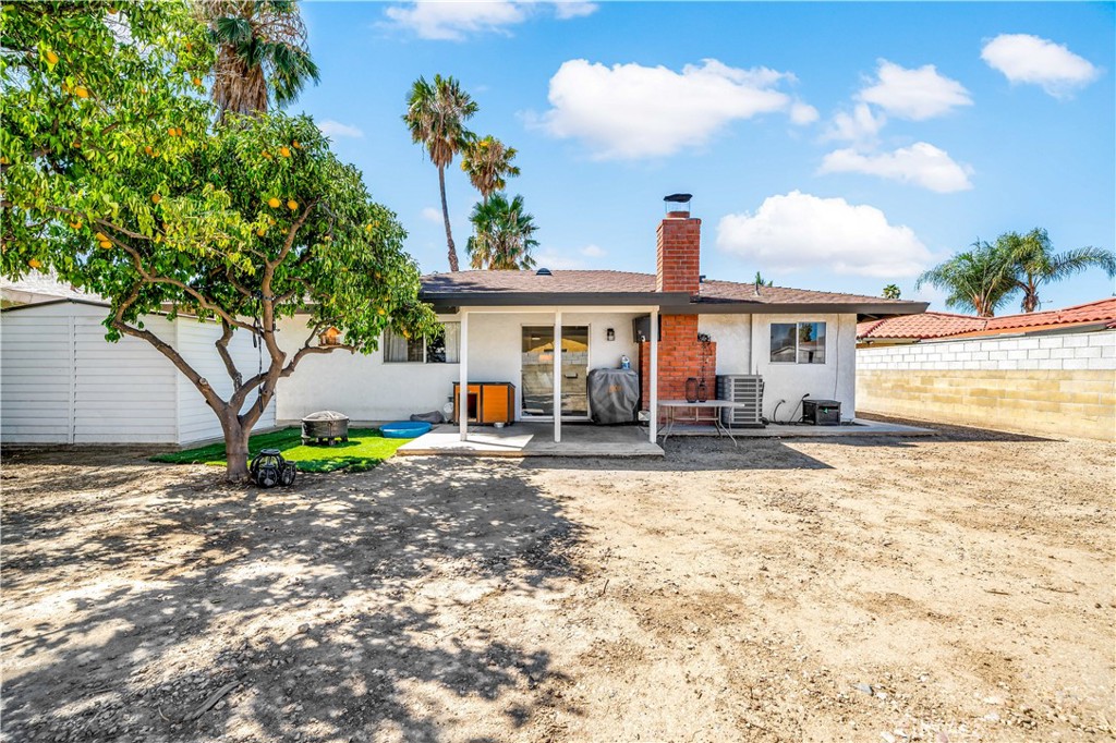 594 Montebello Place