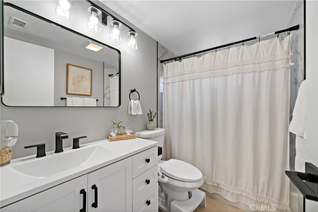 594 Montebello Place