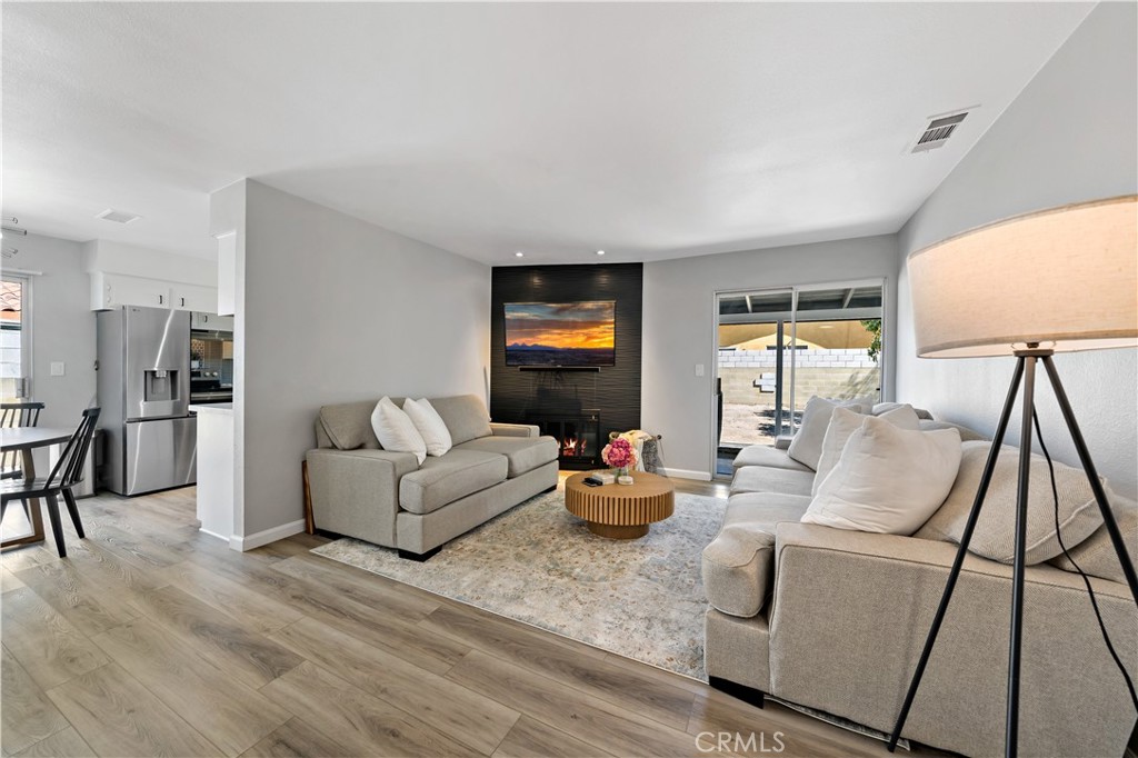 594 Montebello Place