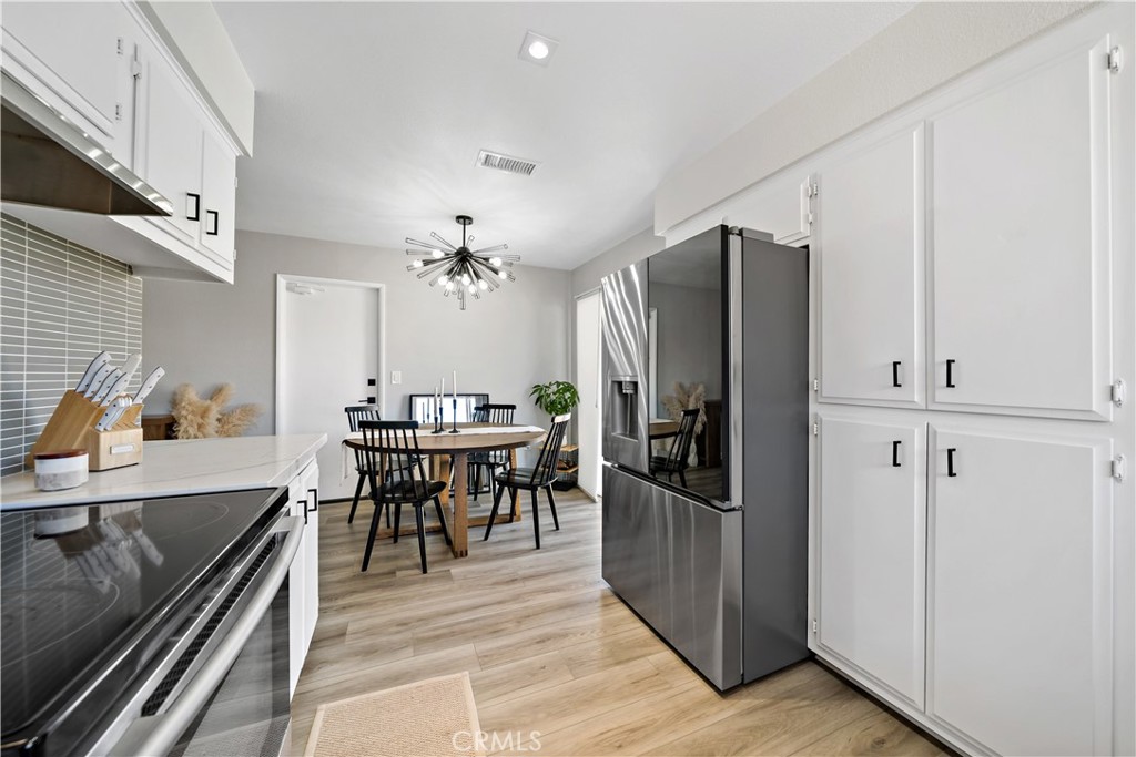 594 Montebello Place