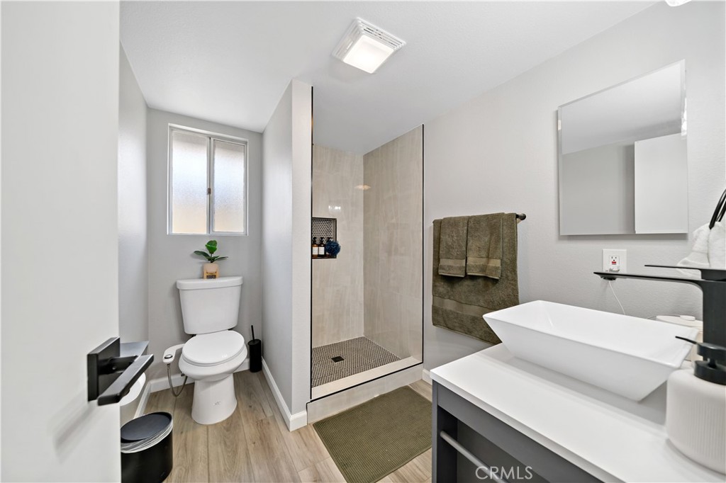 594 Montebello Place