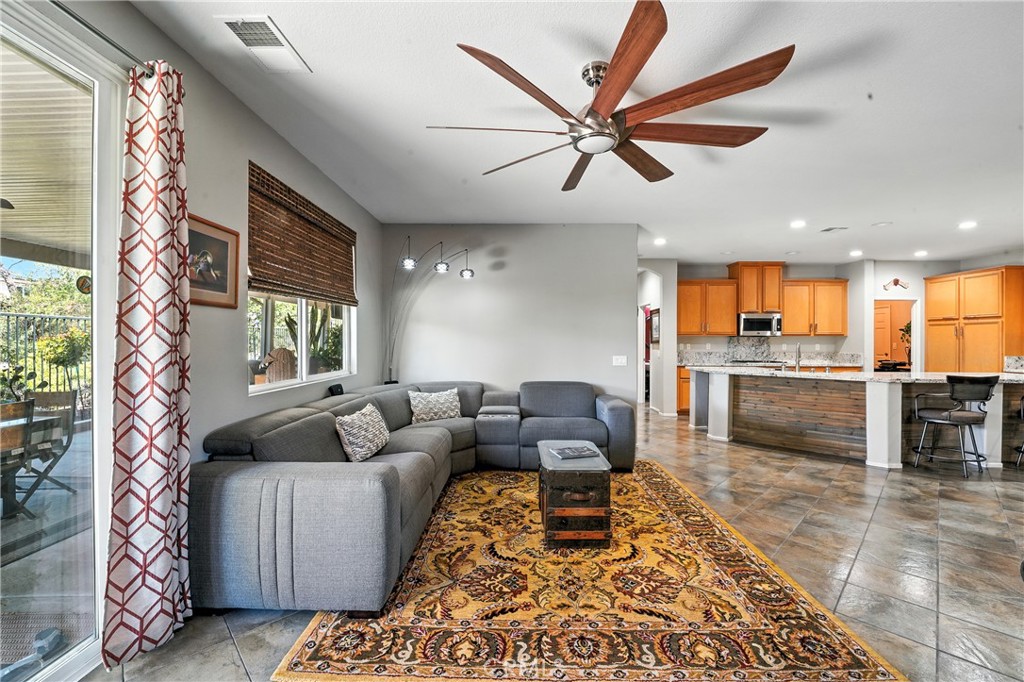 36053 Blackstone Circle