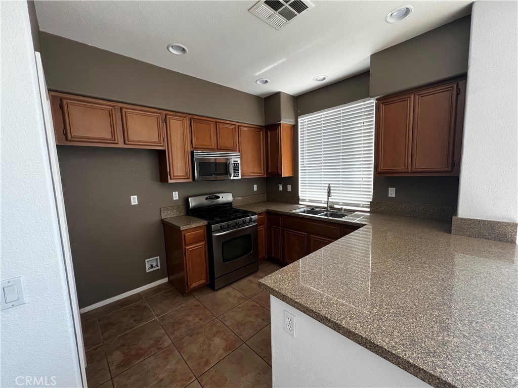 41705 Timberwood Avenue 3