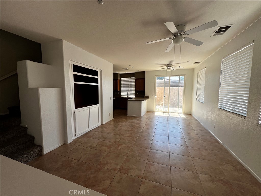 41705 Timberwood Avenue 3