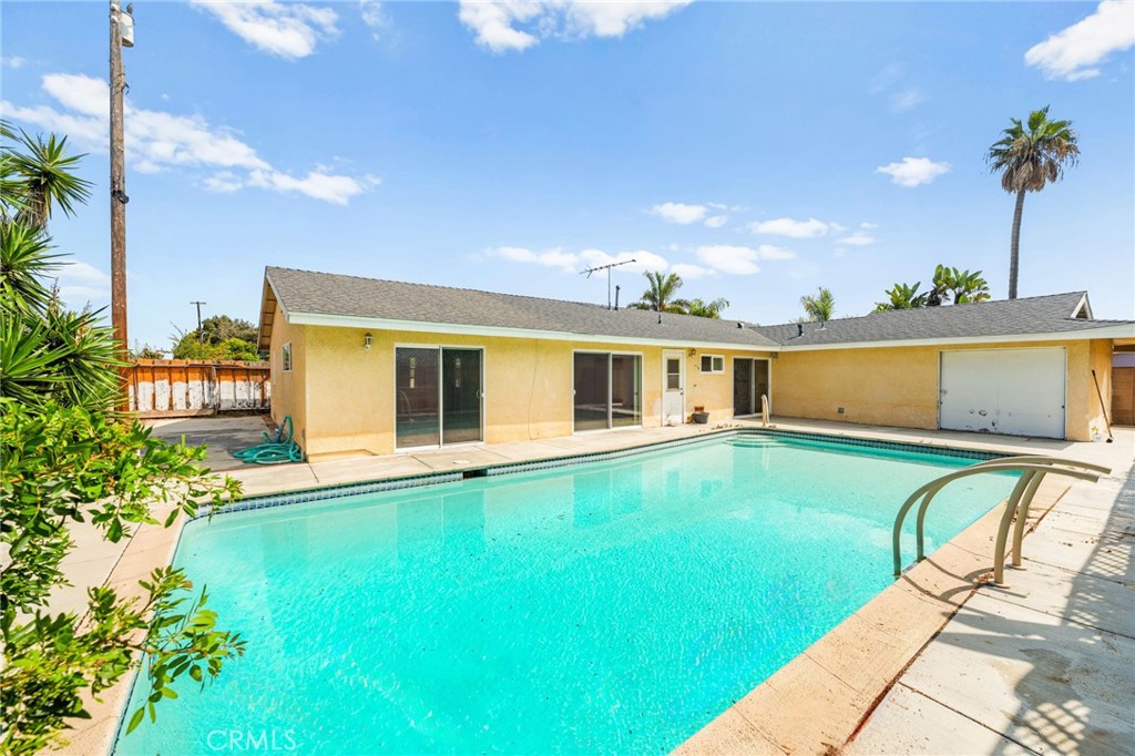 20401 Somerville Lane