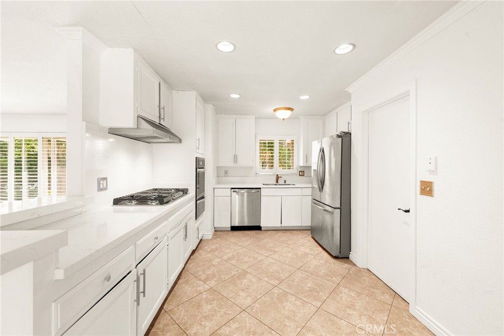 20401 Somerville Lane