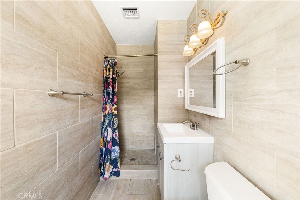 20401 Somerville Lane