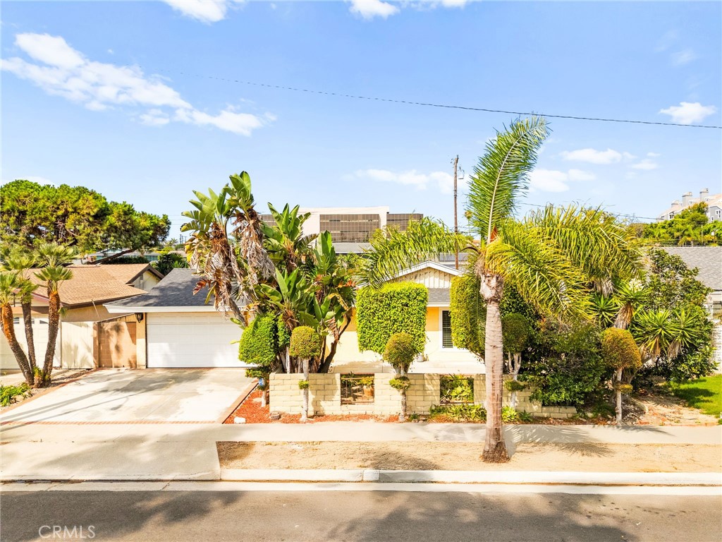 20401 Somerville Lane