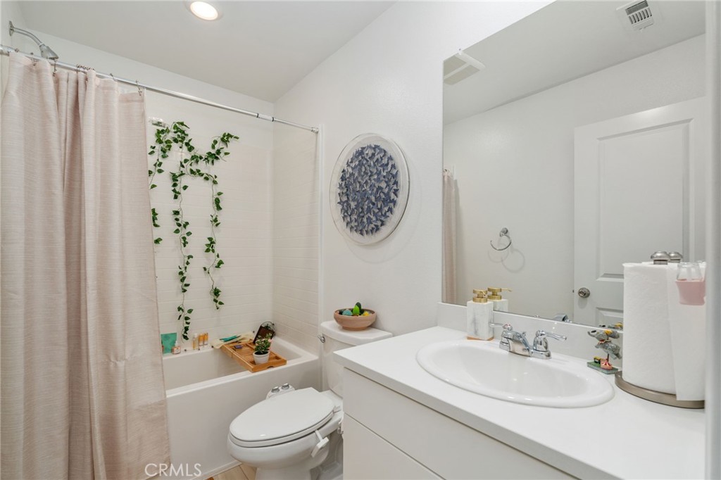 30192 Cascade Range Street